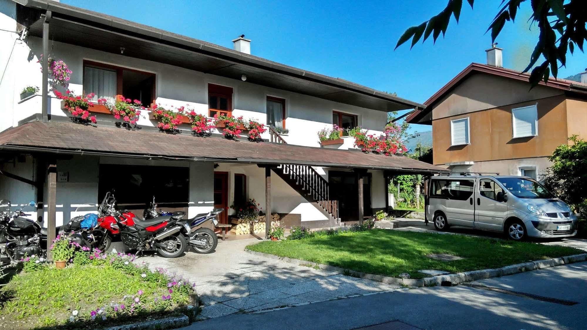 Budget Homestay Kobarid Eksteriør bilde
